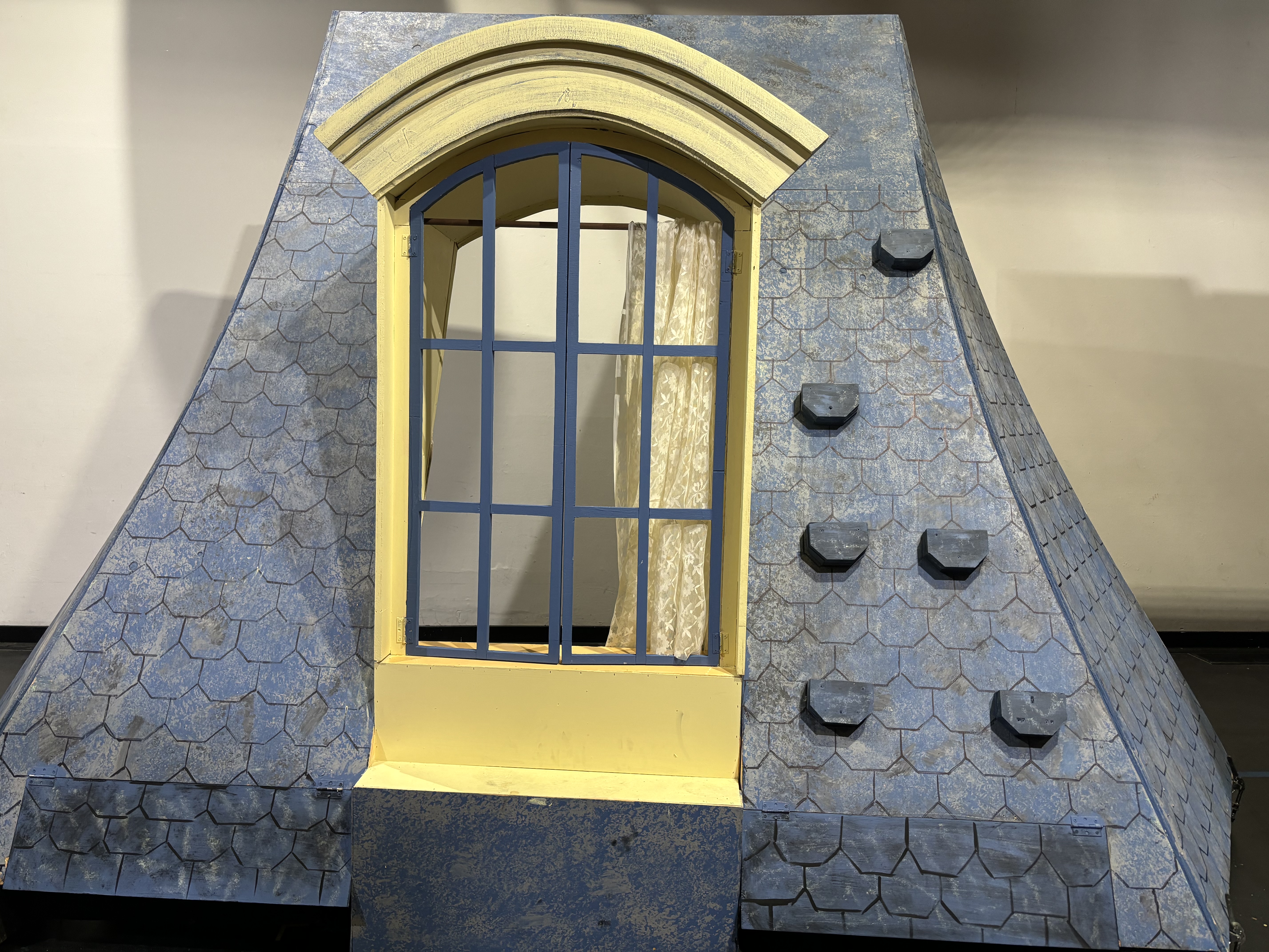 bed with plywood on top